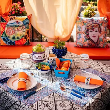 Lauricella Bed & Breakfast *