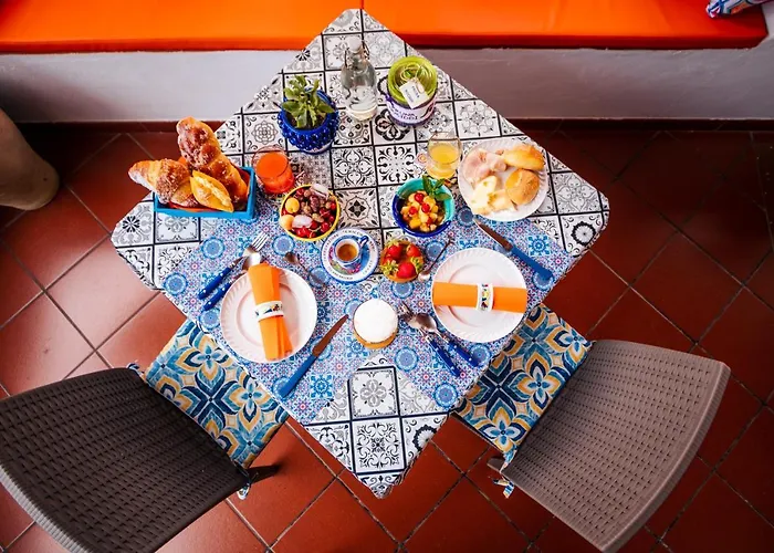 Lauricella לינה וארוחת בוקר ליפארי